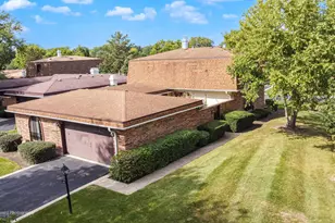 [Address not provided], Northbrook, IL 60062 - Photo 1