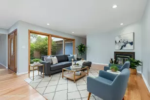 [Address not provided], Northbrook, IL 60062 - Photo 12