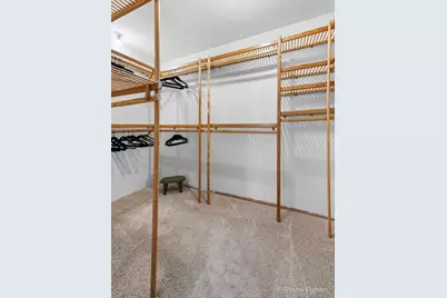 822 Liberty Avenue, Saint Charles, IL 60174 - Photo 14