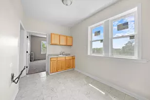 3349 W 21st St, Chicago, IL 60623 - Photo 8