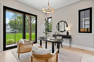 104 S Monroe St, Hinsdale, IL 60521 - Photo 18