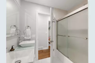 1013 Longaker Road, Northbrook, IL 60062 - Photo 14