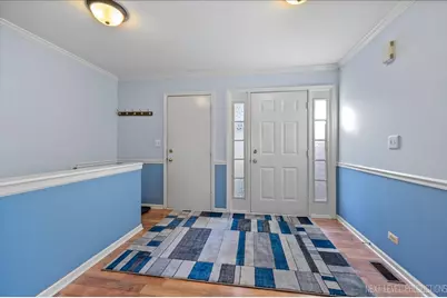 616 Briarwood Lane, Oswego, IL 60543 - Photo 2