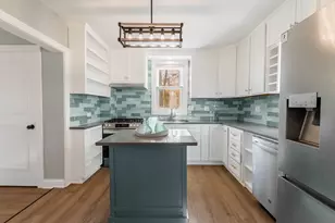 702 East Side Dr, Geneva, IL 60134 - Photo 4