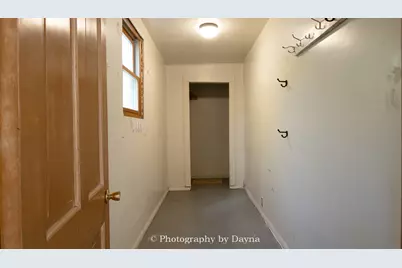 274 W Sheffield Street, Saint Anne, IL 60964 - Photo 14