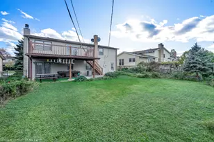 1822 W Catalpa Ln, Mount Prospect, IL 60056 - Photo 24