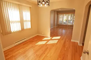 5047 S Leclaire Ave, Chicago, IL 60638 - Photo 4