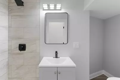 [Address not provided], Chicago, IL 60620 - Photo 8