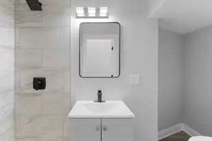 [Address not provided], Chicago, IL 60620 - Photo 8