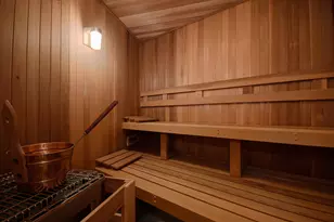 11226 Hiawatha Ln, Indian Head Park, IL 60525 - Photo 44