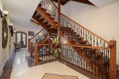 11226 Hiawatha Lane, Indian Head Park, IL 60525 - Photo 20