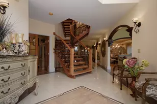 11226 Hiawatha Ln, Indian Head Park, IL 60525 - Photo 36