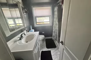 826 E 194th St, Glenwood, IL 60425 - Photo 10