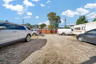 10730 S Ave G, Chicago, IL 60617 - Photo 38