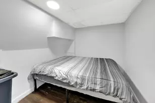 10730 S Ave G, Chicago, IL 60617 - Photo 32