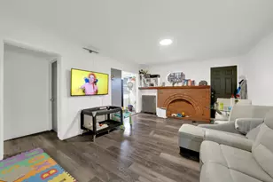 10730 S Ave G, Chicago, IL 60617 - Photo 22