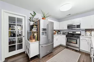 125 Presidential Blvd, Oswego, IL 60543 - Photo 12