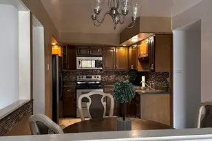 18559 Escanaba Ave, Lansing, IL 60438 - Photo 8