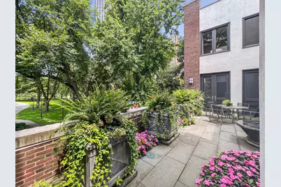 1524 N Astor Street, Chicago, IL 60610 - Photo 12