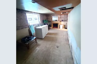 7255 S Washtenaw Avenue, Chicago, IL 60629 - Photo 20