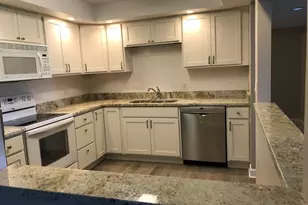 13000 W Heiden Circle, Lake Bluff, IL 60044 - Photo 4