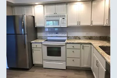 13000 W Heiden Circle #3105, Lake Bluff, IL 60044 - Photo 2