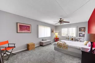 690 Chandler Rd, Gurnee, IL 60031 - Photo 22