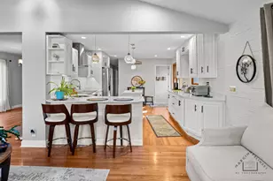 400 Crestview Rd, Fox River Grove, IL 60021 - Photo 4