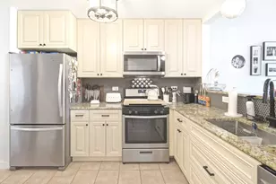 30 Arbordale Ct, Algonquin, IL 60102 - Photo 4