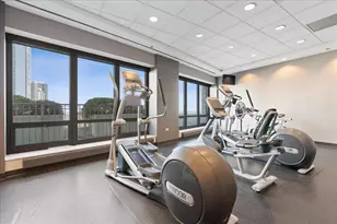 130 N Garland Ct, Chicago, IL 60602 - Photo 30