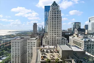 130 N Garland Ct, Chicago, IL 60602 - Photo 38