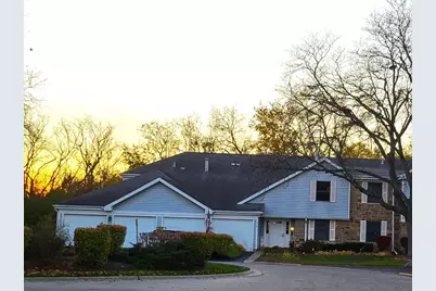 1220 Plum Tree Court #D2, Schaumburg, IL 60193 - Photo 2