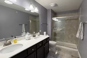 2911 Henley Ln, Naperville, IL 60540 - Photo 10