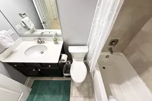 2911 Henley Ln, Naperville, IL 60540 - Photo 16