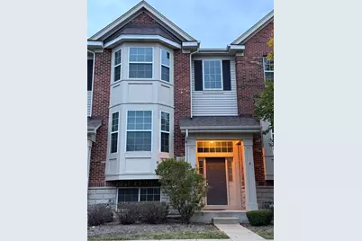 2911 Henley Lane #2911, Naperville, IL 60540 - Photo 2
