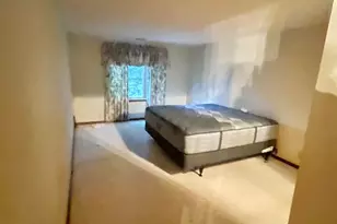 7800 W Foresthill Ln, Palos Heights, IL 60463 - Photo 8