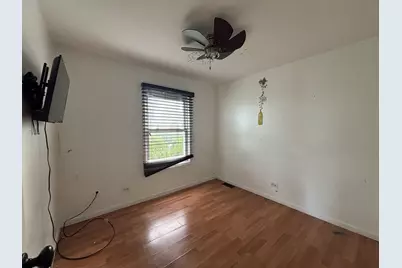 9326 Greenwood Avenue, Des Plaines, IL 60016 - Photo 8