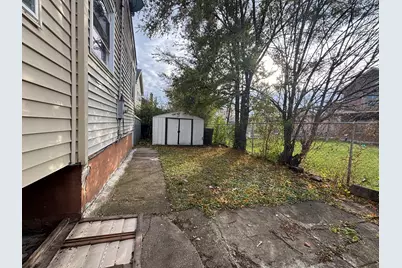 9326 Greenwood Avenue, Des Plaines, IL 60016 - Photo 12