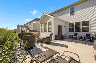 348 Branson Dr, Batavia, IL 60510 - Photo 32