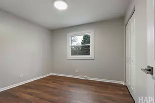 38132 N Manor Ave, Beach Park, IL 60087 - Photo 14