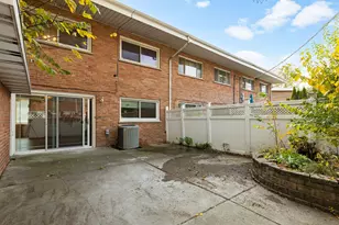 6742 N Monticello Ave N, Lincolnwood, IL 60712 - Photo 14