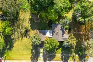 2306 S Central Ave, Rockford, IL 61102 - Photo 38