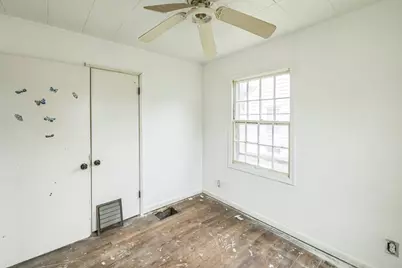 216 W Garfield Avenue, Decatur, IL 62526 - Photo 12