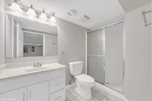 201 Westminster Dr, Bloomingdale, IL 60108 - Photo 34