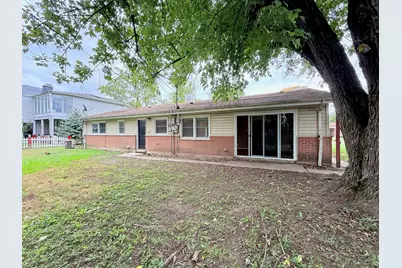 930 Coach Road, Homewood, IL 60430 - Photo 18
