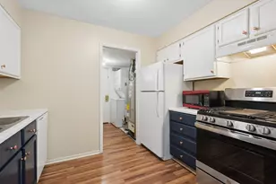 5775 Madrid Ct, Hanover Park, IL 60133 - Photo 12