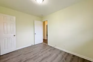 17511 Maple Ave, Lansing, IL 60438 - Photo 6