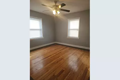 7630 S Jeffery Boulevard #1, Chicago, IL 60649 - Photo 4