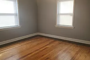 7630 S Jeffery Blvd, Chicago, IL 60649 - Photo 4