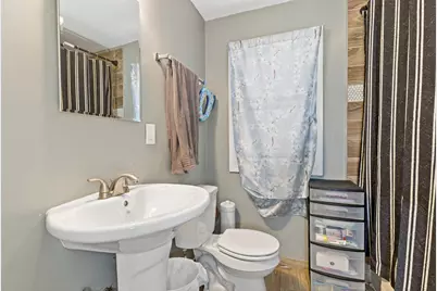 8122 S Kingston Avenue, Chicago, IL 60617 - Photo 4